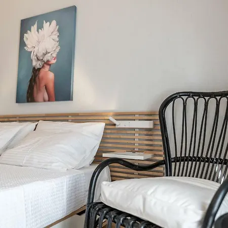 Apartment Pulse Tsimiski *