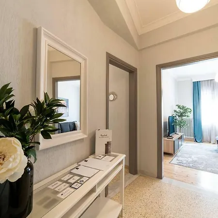 Apartment Pulse Tsimiski Thessaloniki