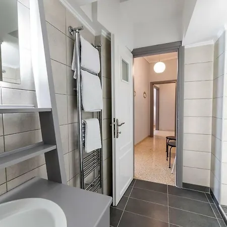 Pulse Tsimiski Apartment