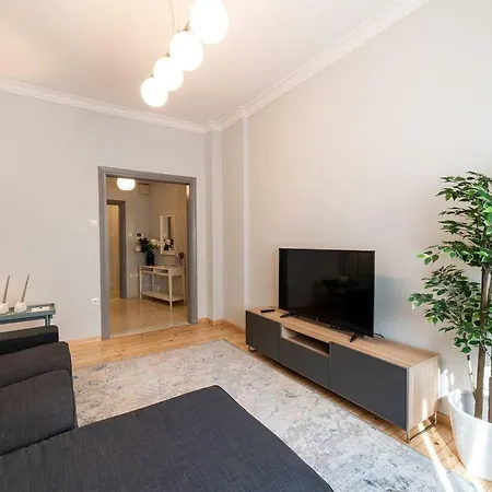 Pulse Tsimiski Apartment Thessaloniki